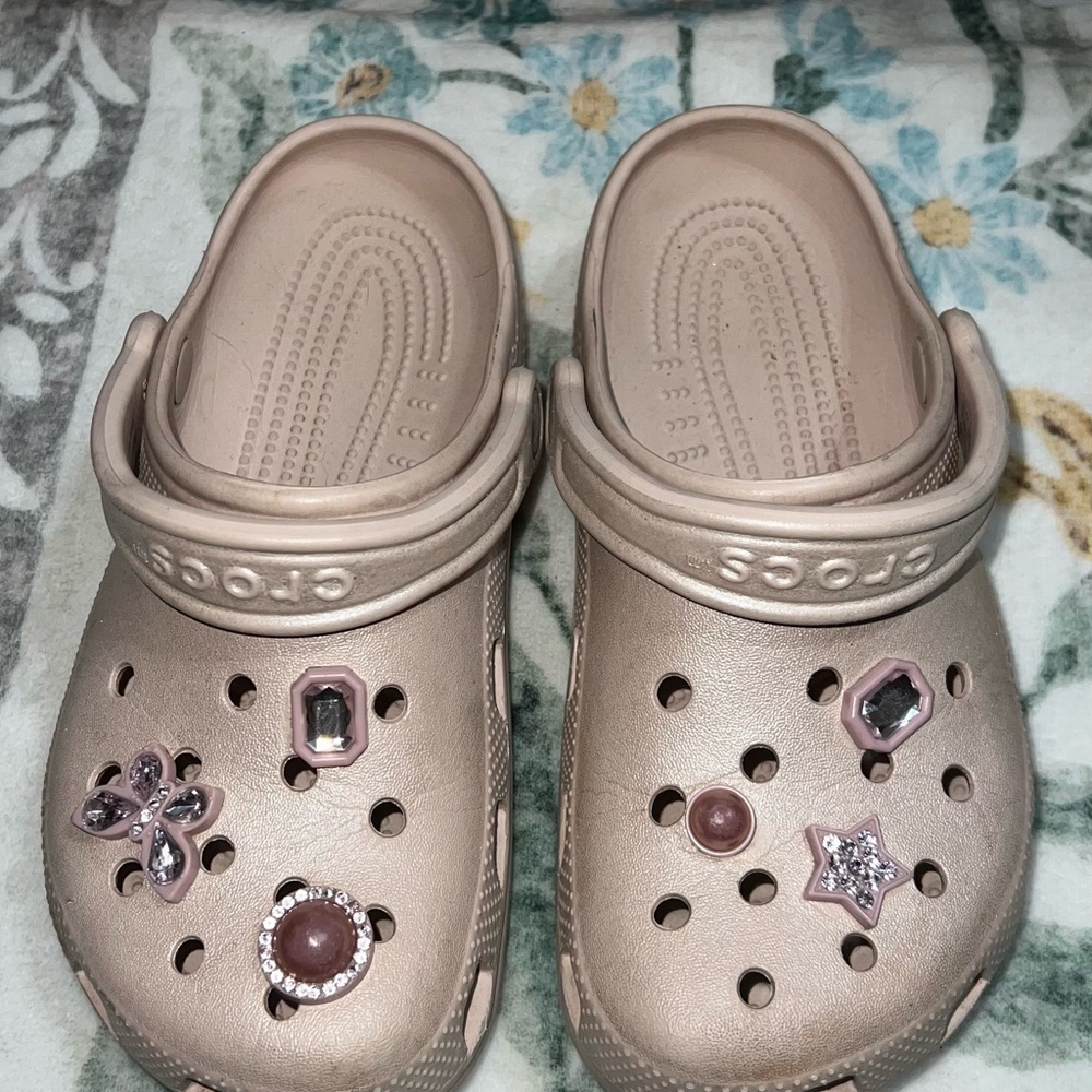 Kid’s CROCS Pink Clogs with Decorative Charms